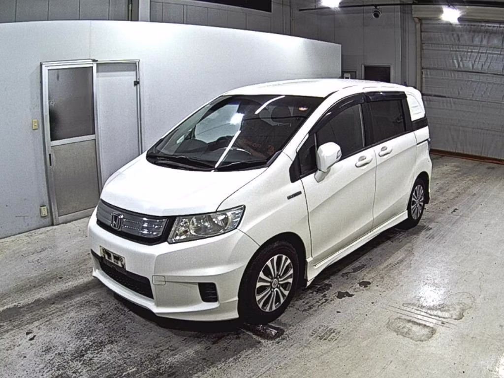 HONDA FREED