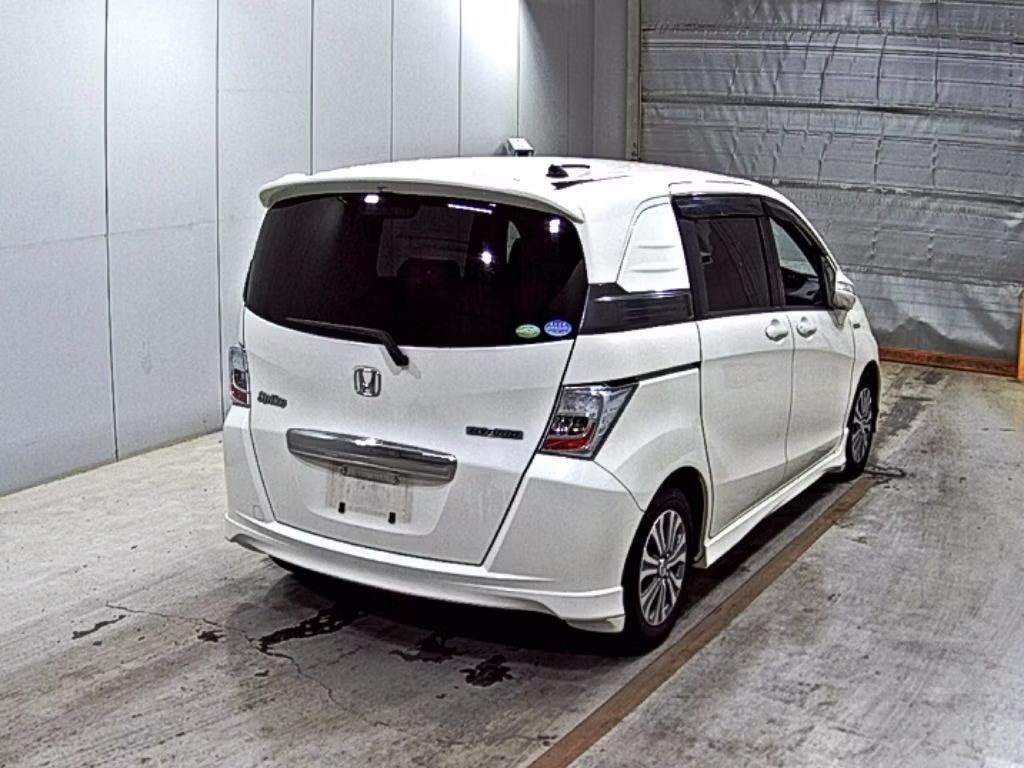 HONDA FREED