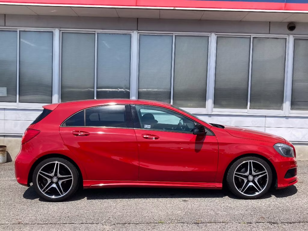 MERCEDES-BENZ A-CLASS