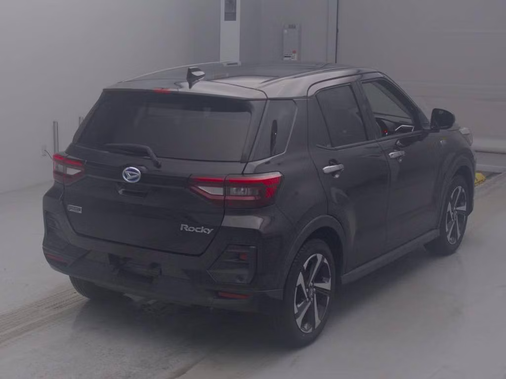 DAIHATSU ROCKY