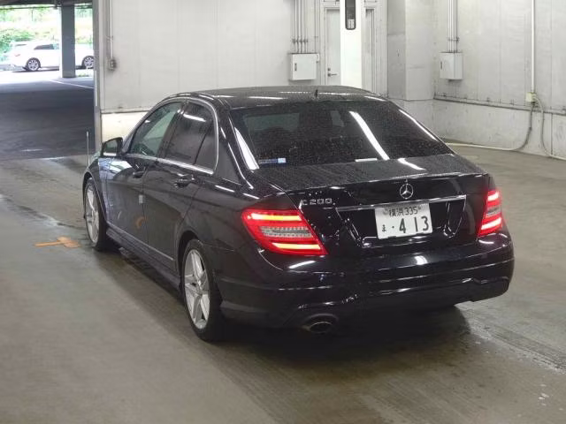 MERCEDES-BENZ C-CLASS