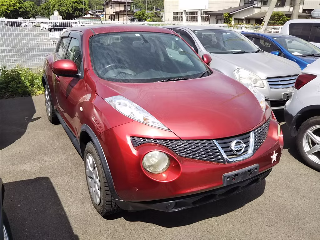 NISSAN JUKE