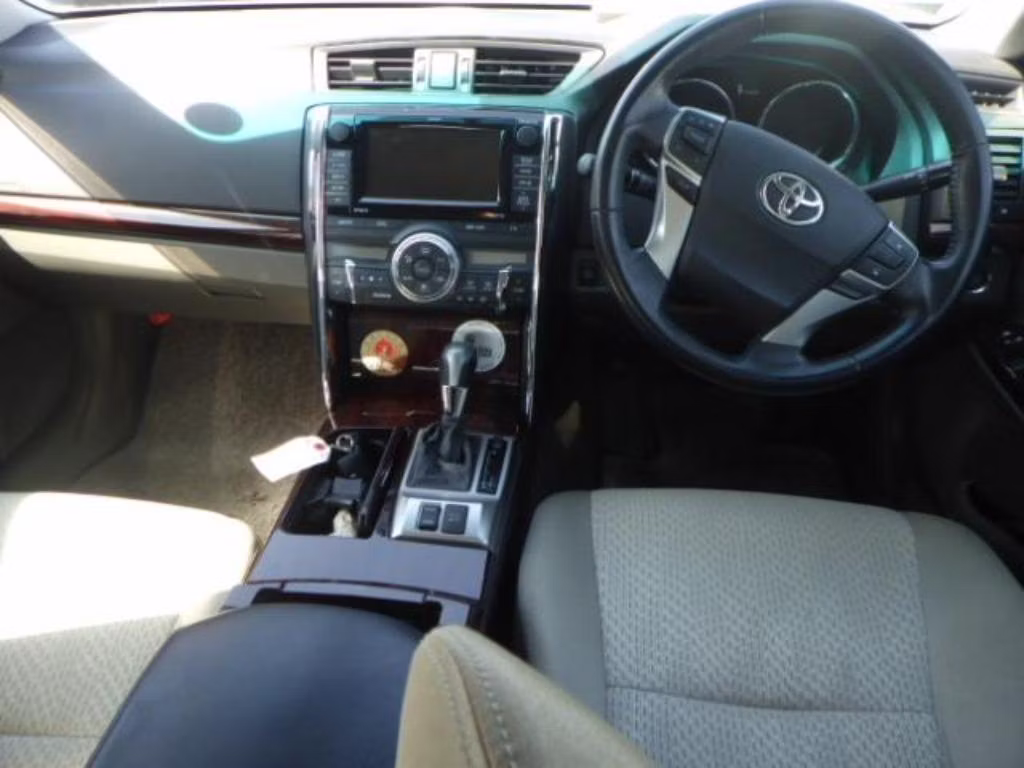 TOYOTA MARK X