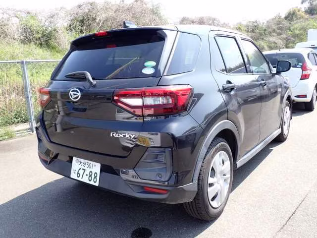 DAIHATSU ROCKY