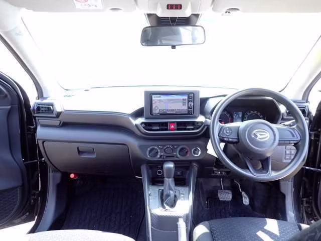 DAIHATSU ROCKY