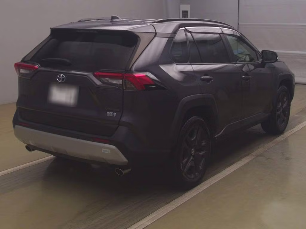 TOYOTA RAV4