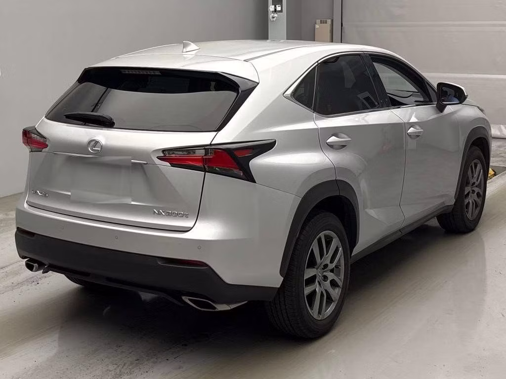 LEXUS NX200T