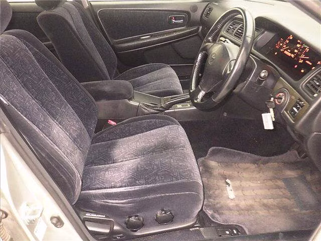 TOYOTA MARK II