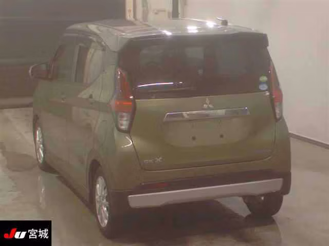 MITSUBISHI EK X