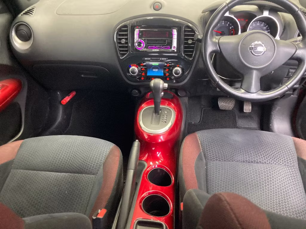 NISSAN JUKE