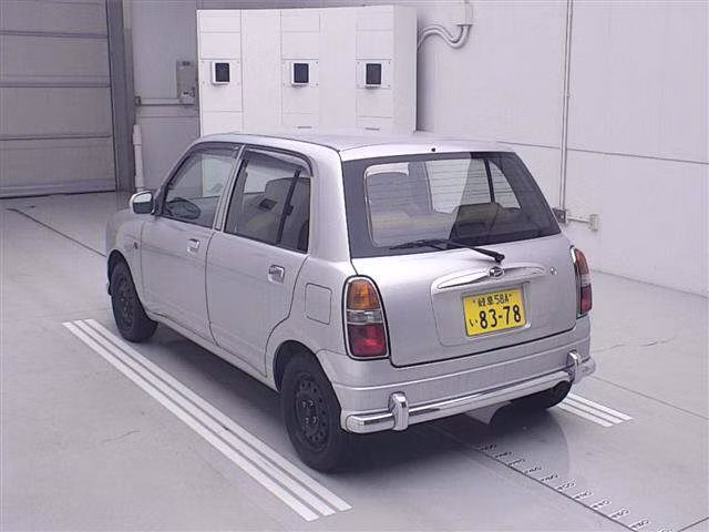 DAIHATSU MIRA GINO