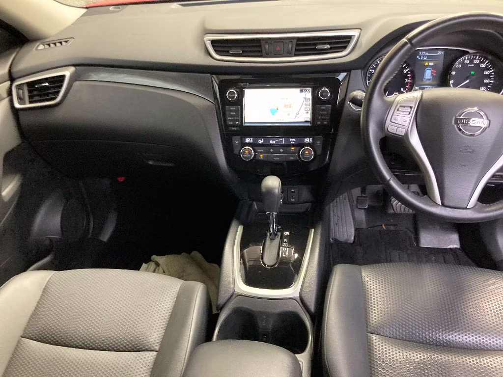 NISSAN X-TRAIL