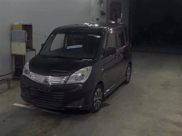 MITSUBISHI DELICA D:2