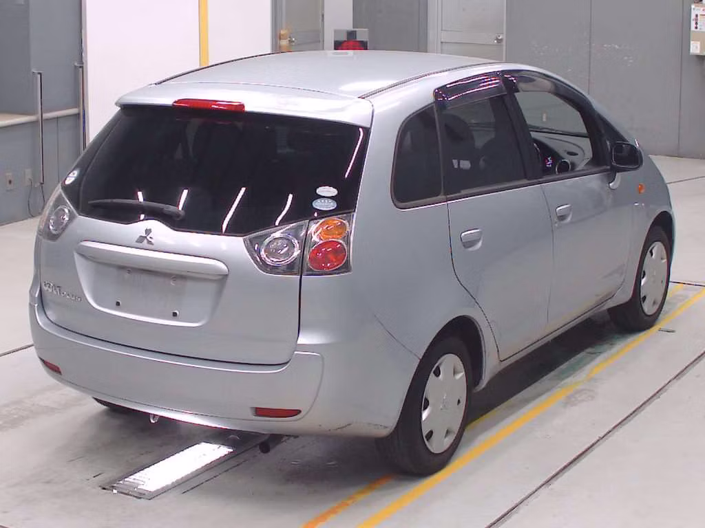 MITSUBISHI COLT PLUS