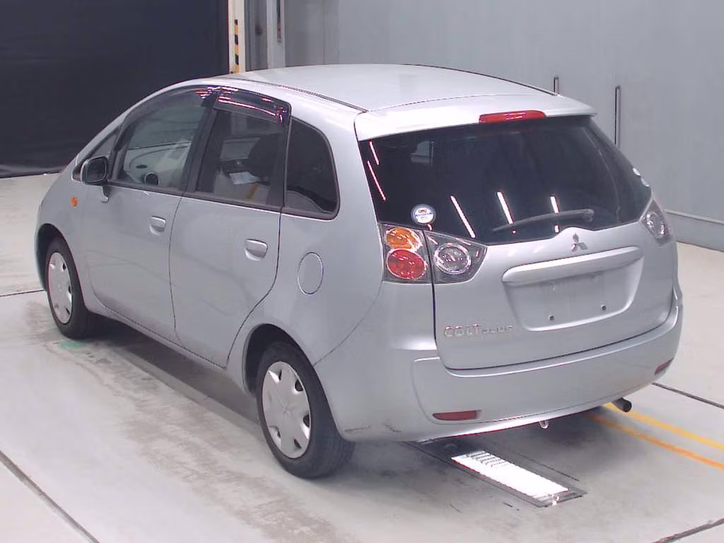 MITSUBISHI COLT PLUS