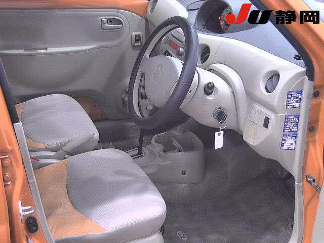 DAIHATSU ESSE