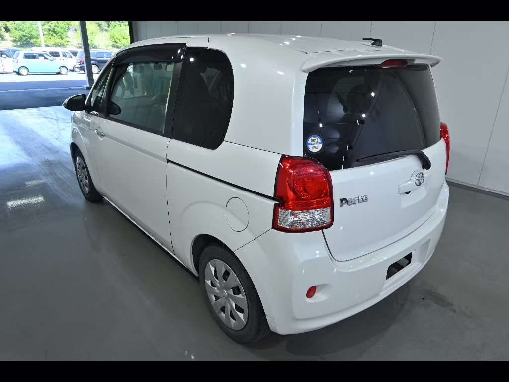 TOYOTA PORTE