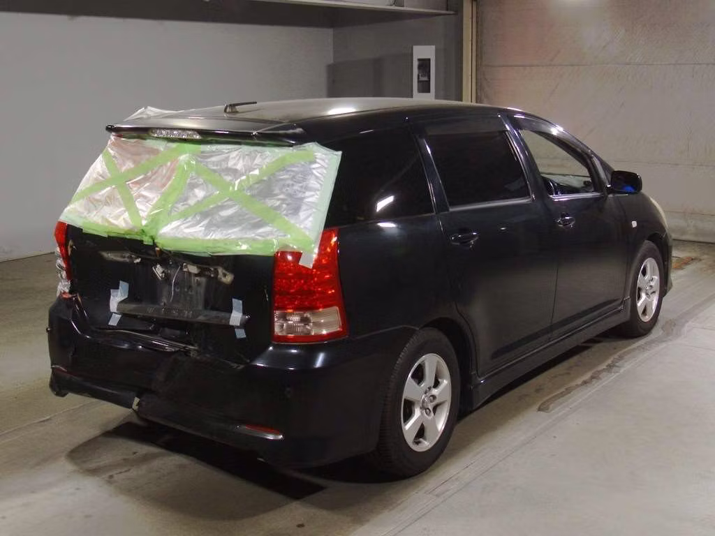TOYOTA WISH