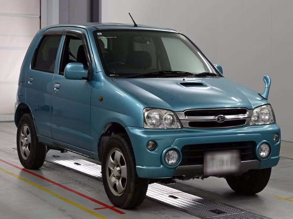 DAIHATSU TERIOS KID