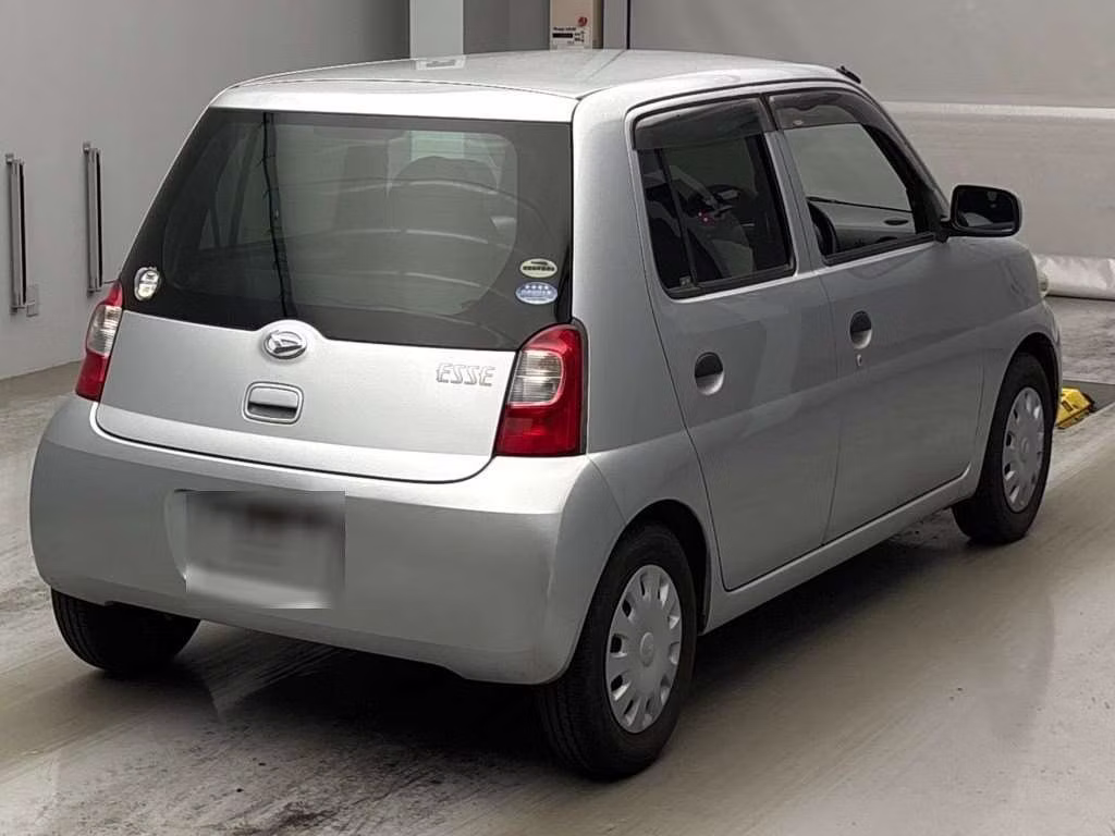 DAIHATSU ESSE