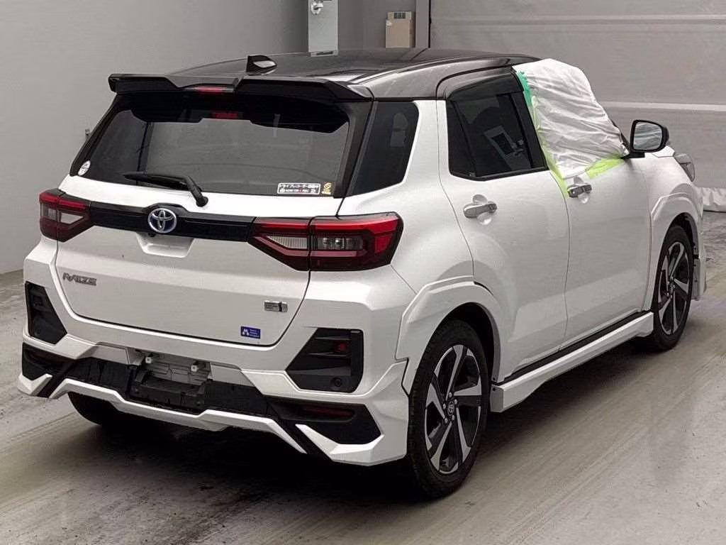 TOYOTA RAIZE