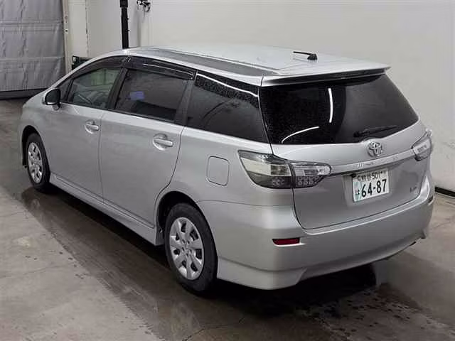 TOYOTA WISH