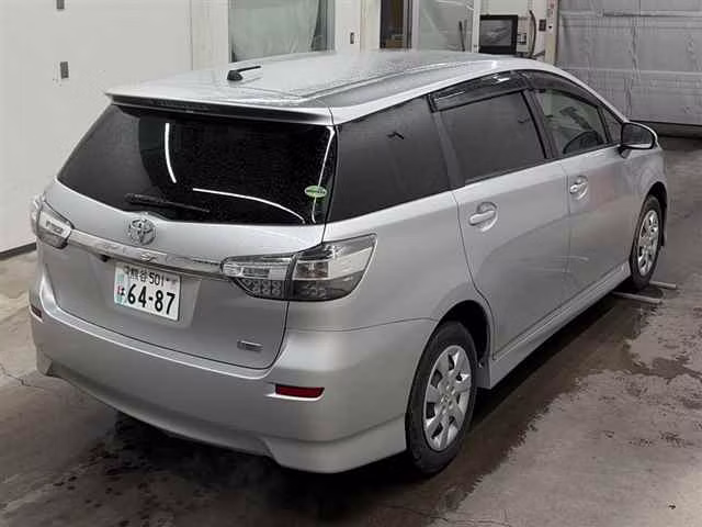 TOYOTA WISH