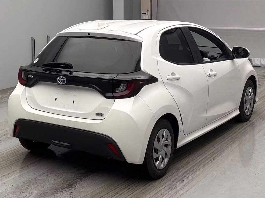 TOYOTA YARIS