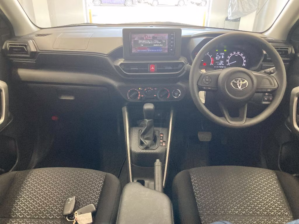 TOYOTA RAIZE