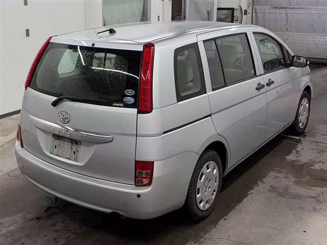 TOYOTA ISIS