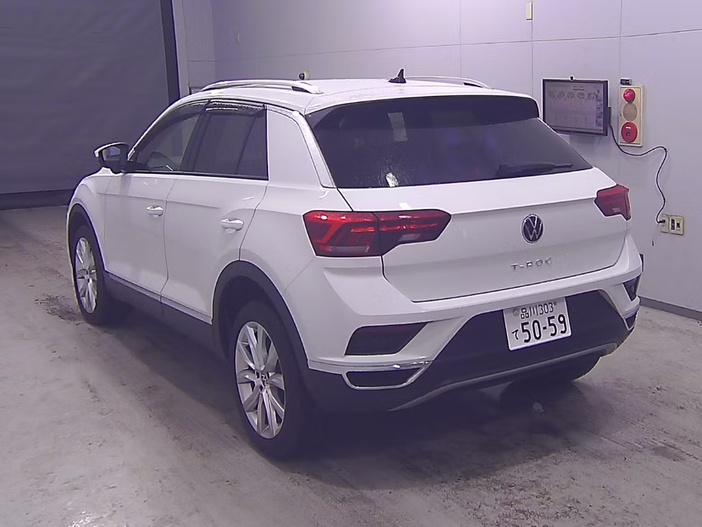 VOLKSWAGEN T-ROC