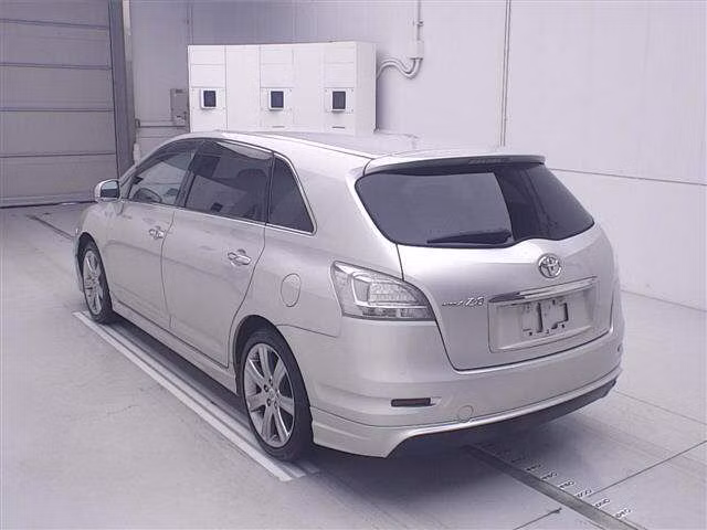 TOYOTA MARK X ZIO