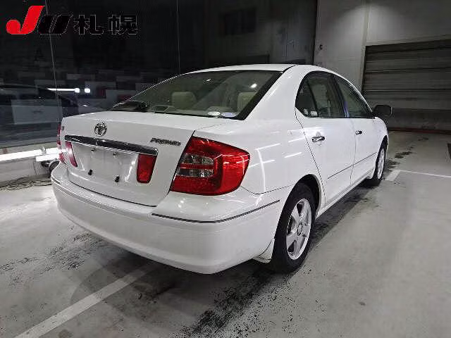 TOYOTA PREMIO