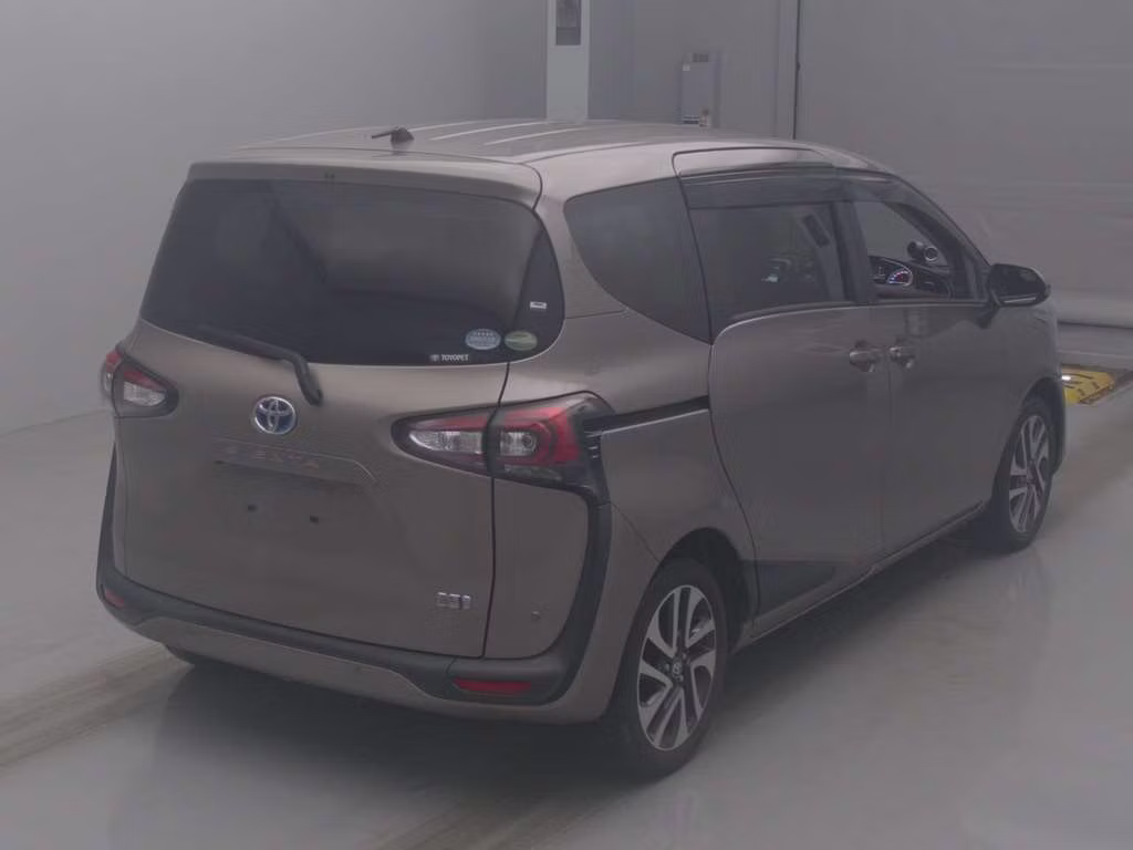 TOYOTA SIENTA