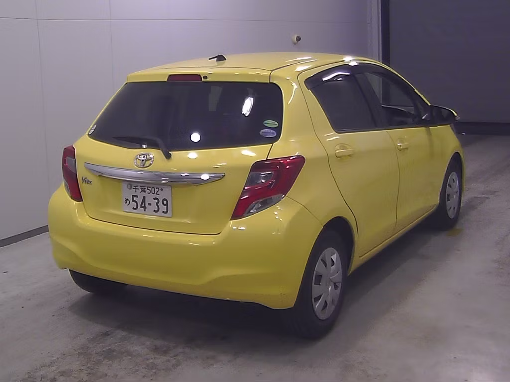 TOYOTA VITZ