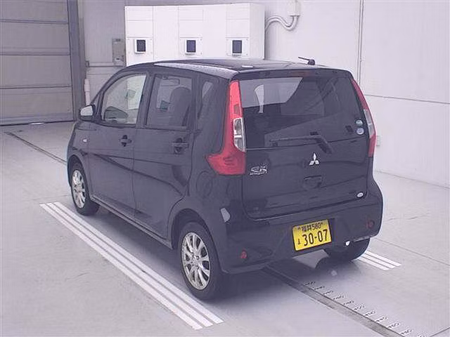 MITSUBISHI EK WAGON