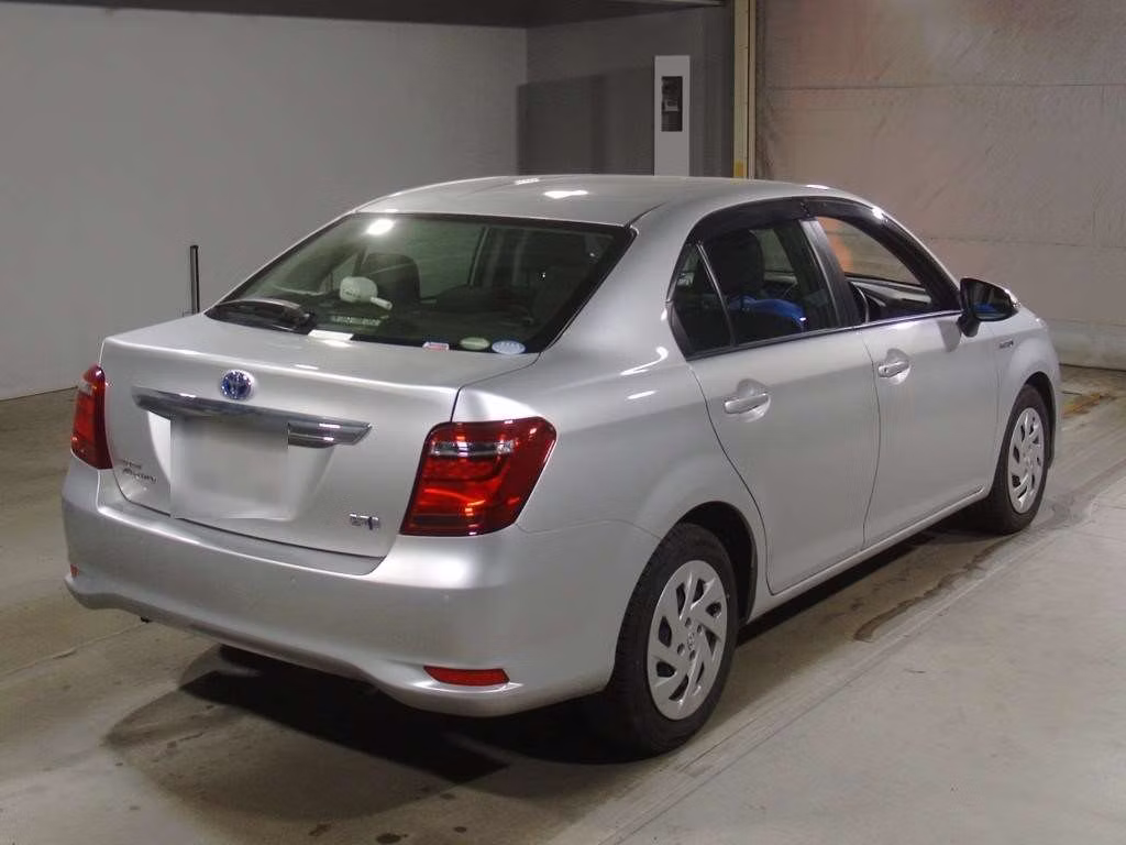 TOYOTA COROLLA AXIO