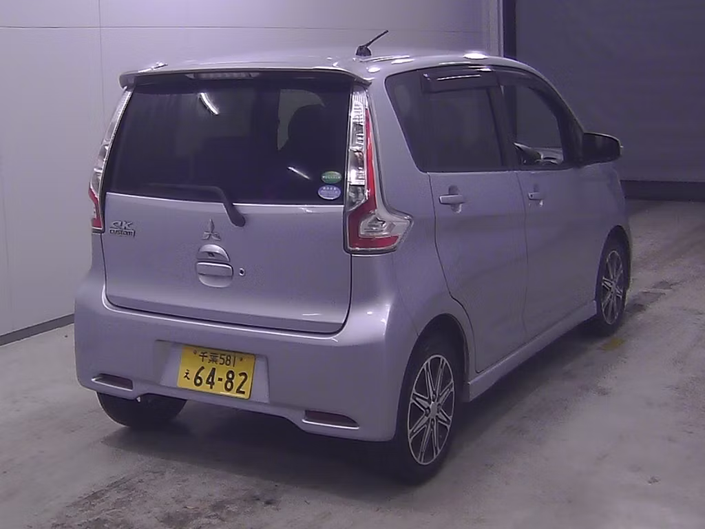 MITSUBISHI EK CUSTOM