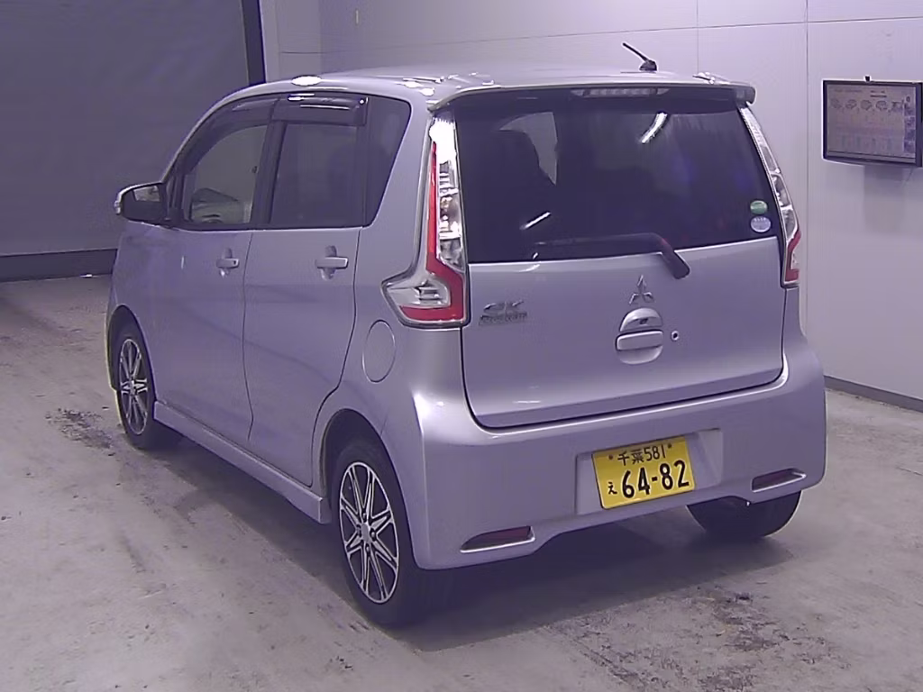 MITSUBISHI EK CUSTOM