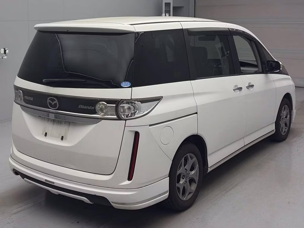 MAZDA BIANTE
