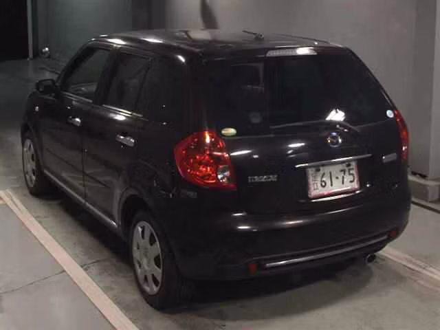 MAZDA VERISA