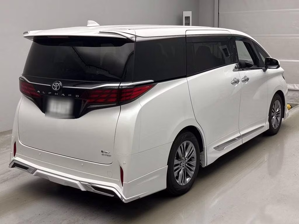 TOYOTA ALPHARD