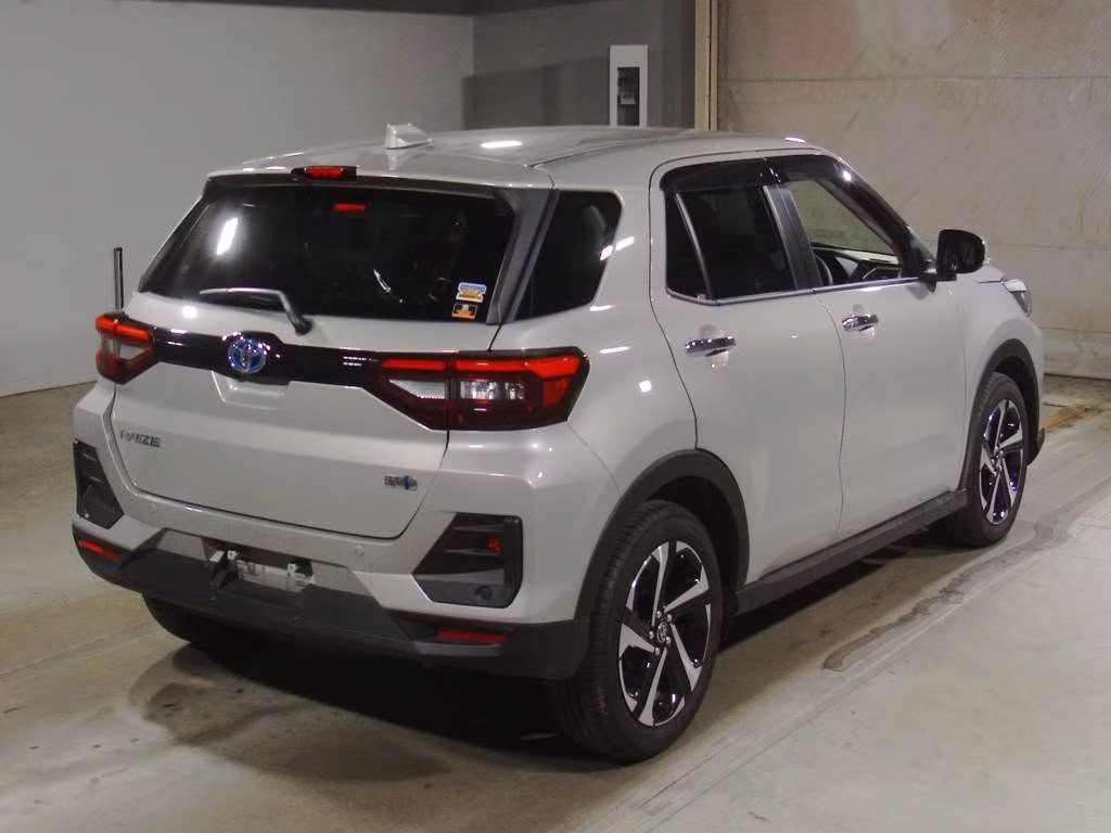 TOYOTA RAIZE