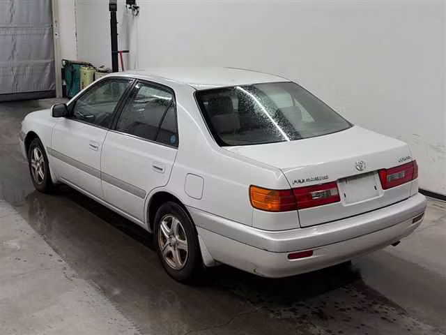 TOYOTA CORONA PREMIO