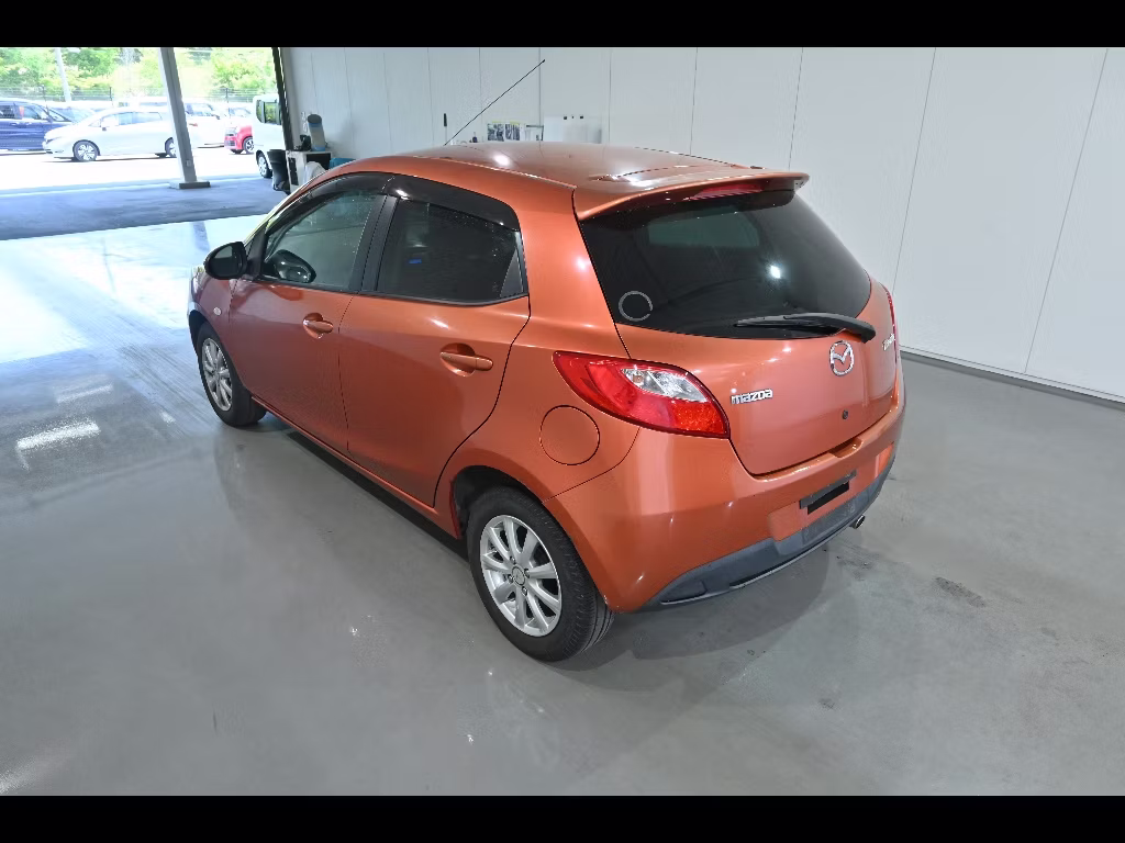 MAZDA DEMIO