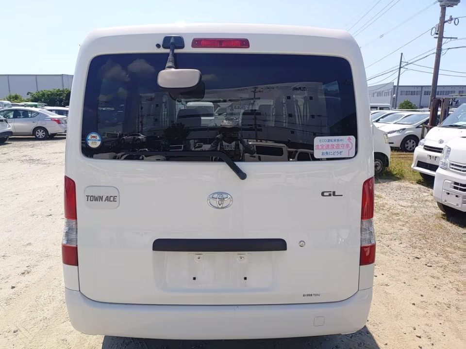TOYOTA TOWN ACE