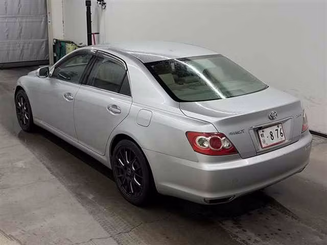 TOYOTA MARK X