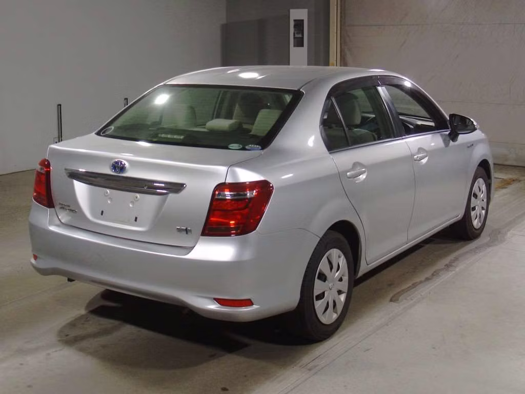 TOYOTA COROLLA AXIO