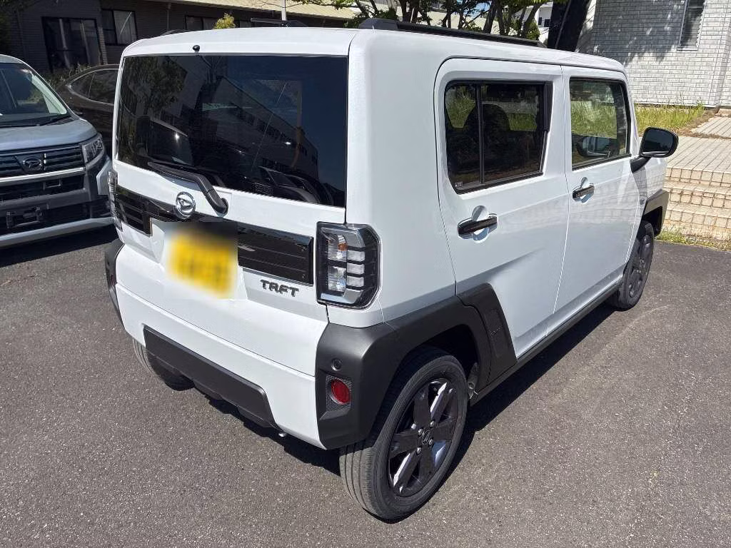 DAIHATSU TAFT