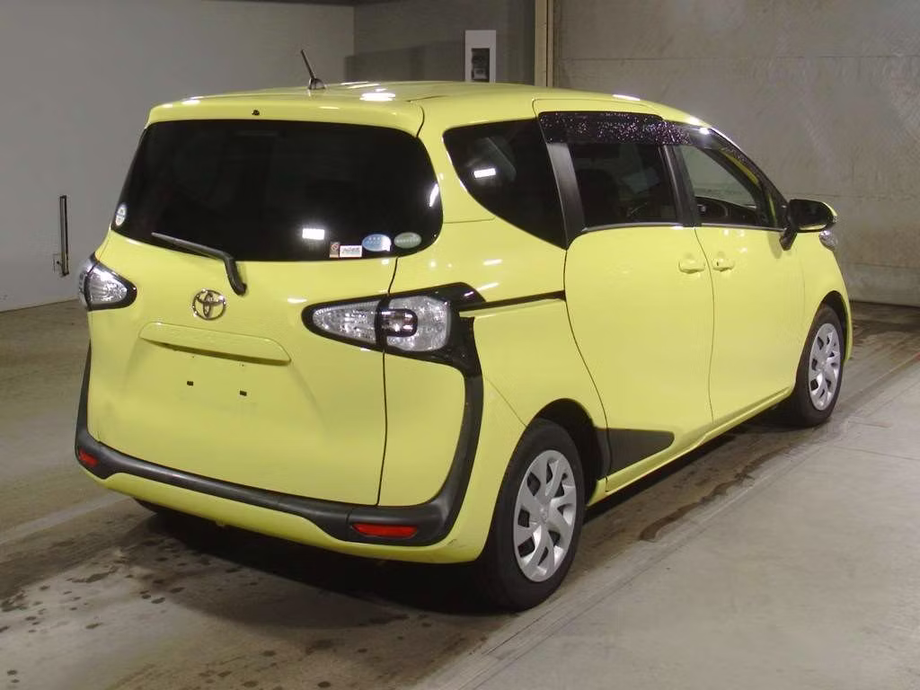 TOYOTA SIENTA
